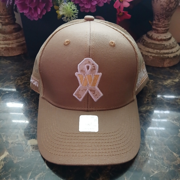 NFL Washington Commanders Salute to Service/Verizon Snap Back Hat Unisex - Picture 1 of 7
